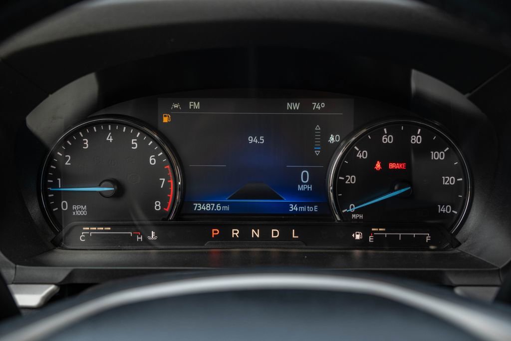 Used 2022 Ford Explorer XLT image 23