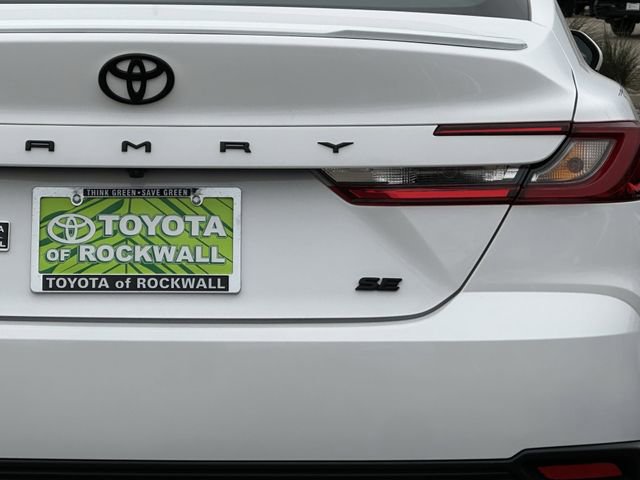 Used 2026 Toyota Camry SE w/ Convenience Package FWD image 6