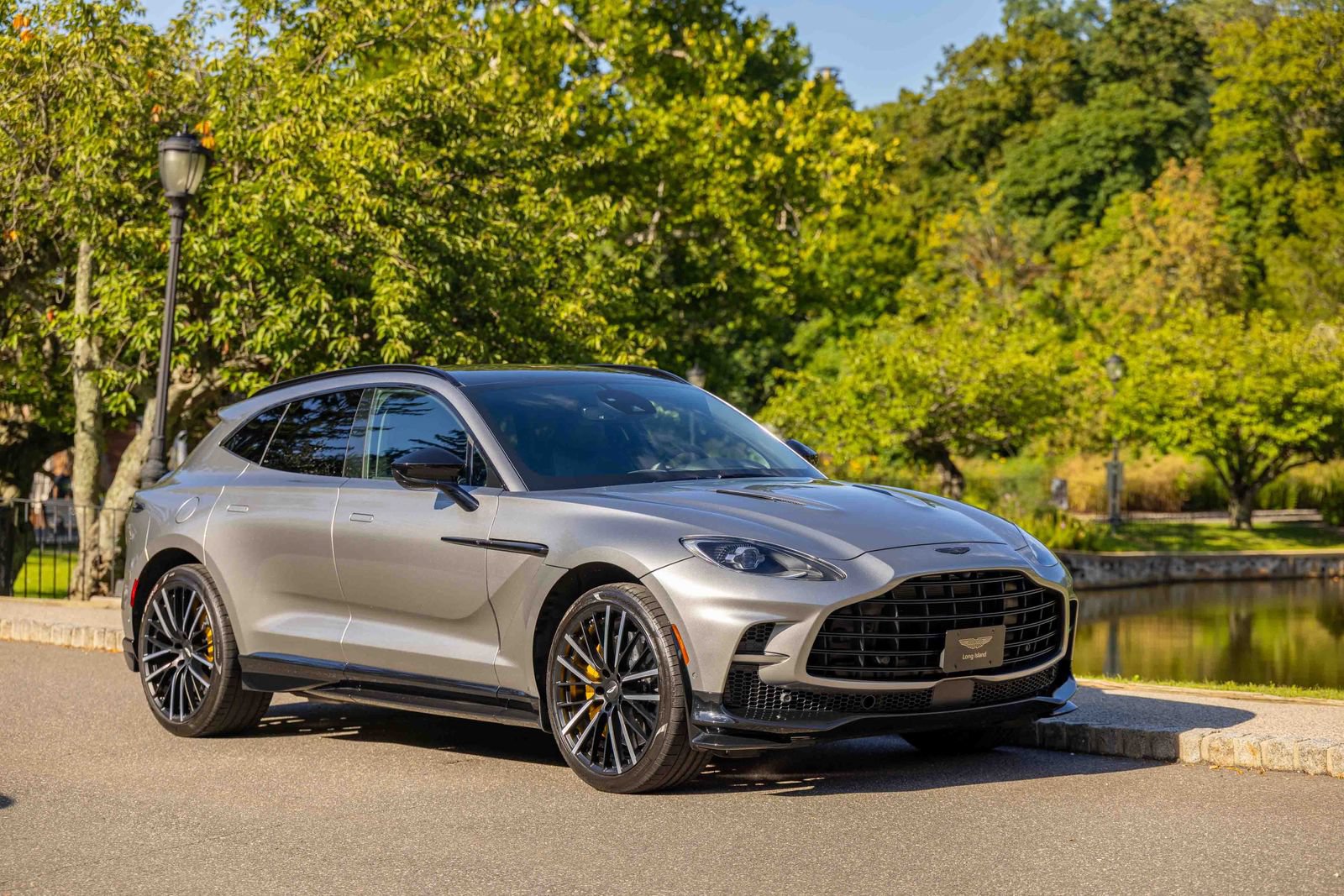 Used 2023 Aston Martin DBX 707 AWD/4WD image 7