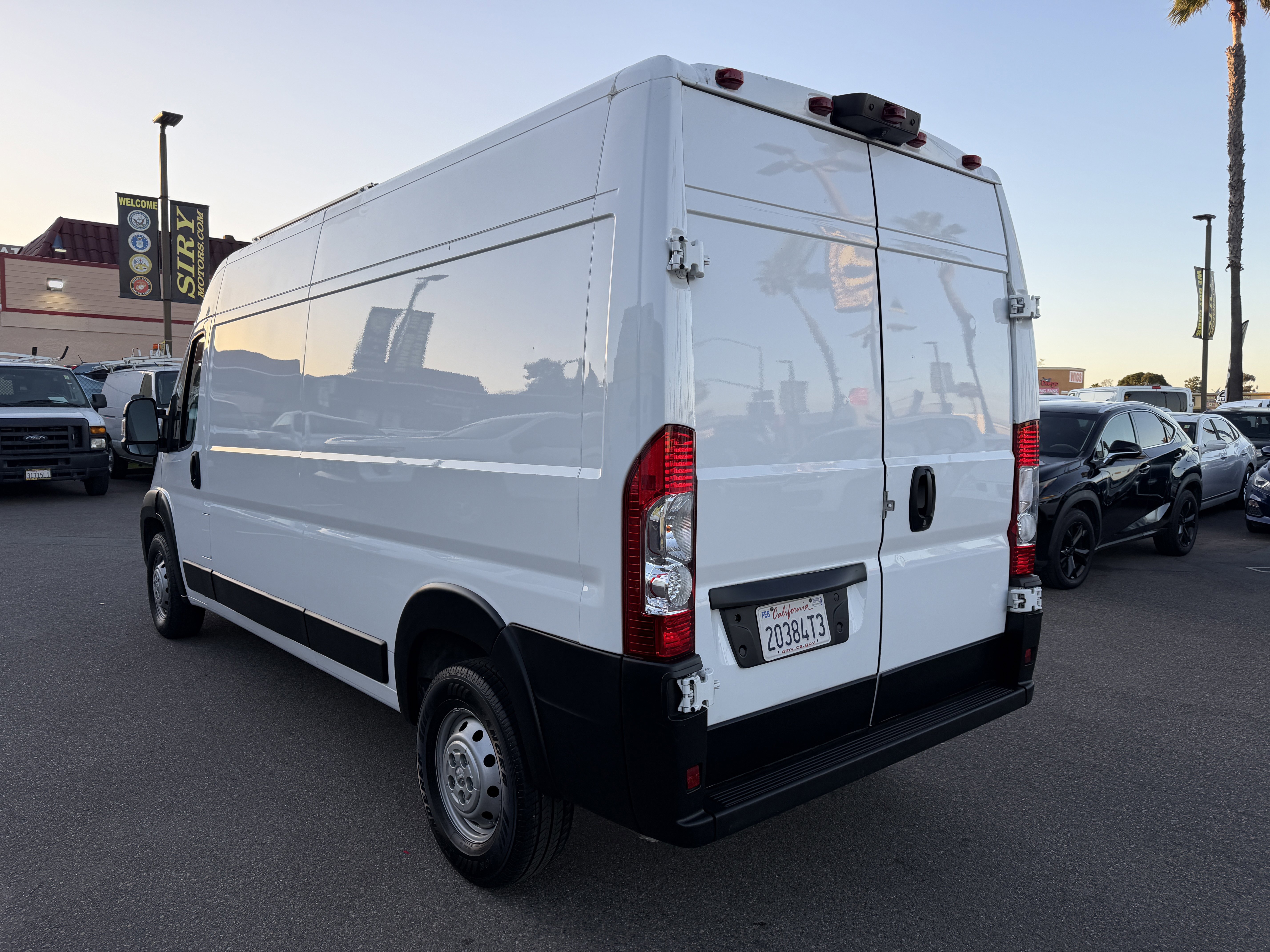 Used 2023 RAM ProMaster 2500 FWD image 5