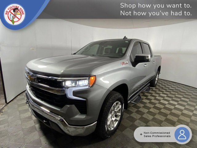 Used 2024 Chevrolet Silverado 1500 LT w/ Z71 Off-Road Package image 1
