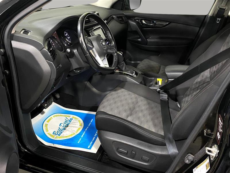 Used 2020 Nissan Rogue Sport SV w/ All-Weather Package image 13