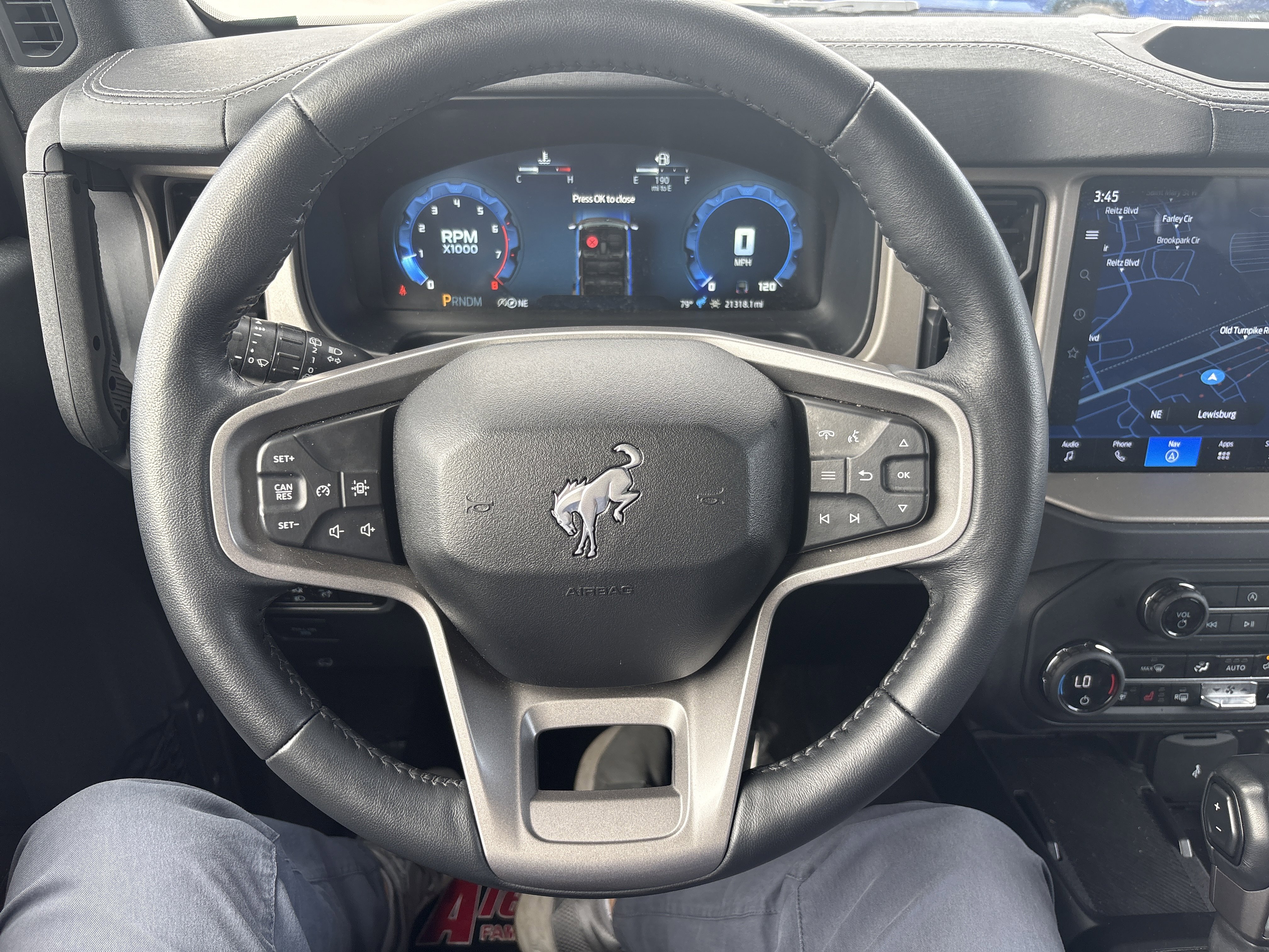 Used 2025 Ford Bronco Outer Banks image 20