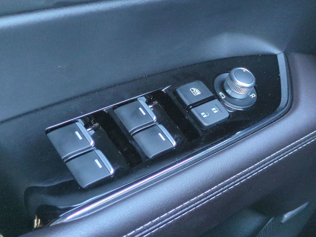 Used 2025 MAZDA CX-5 Signature image 25