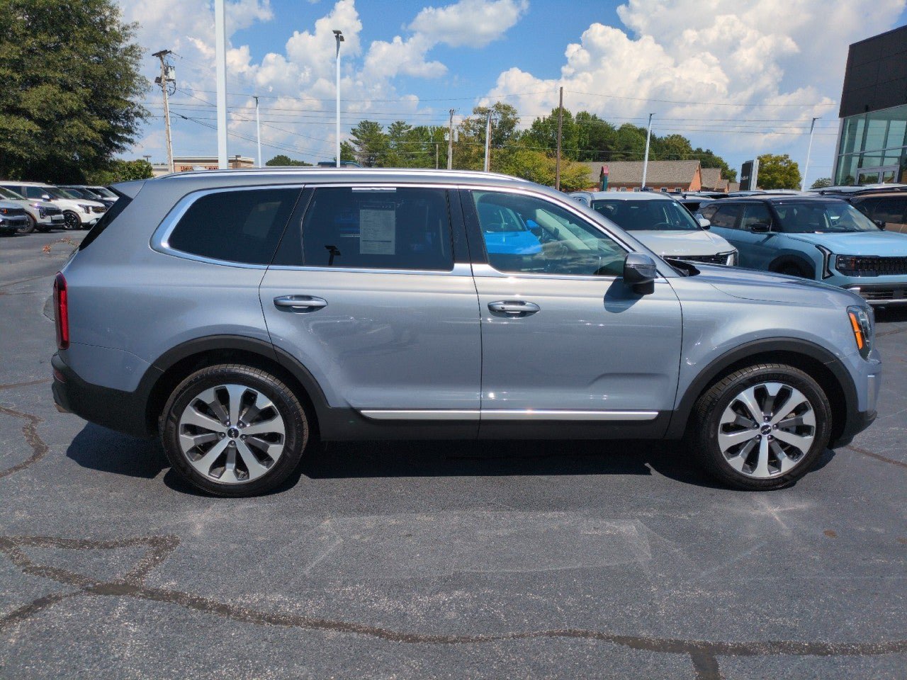 Certified 2022 Kia Telluride S AWD/4WD image 8