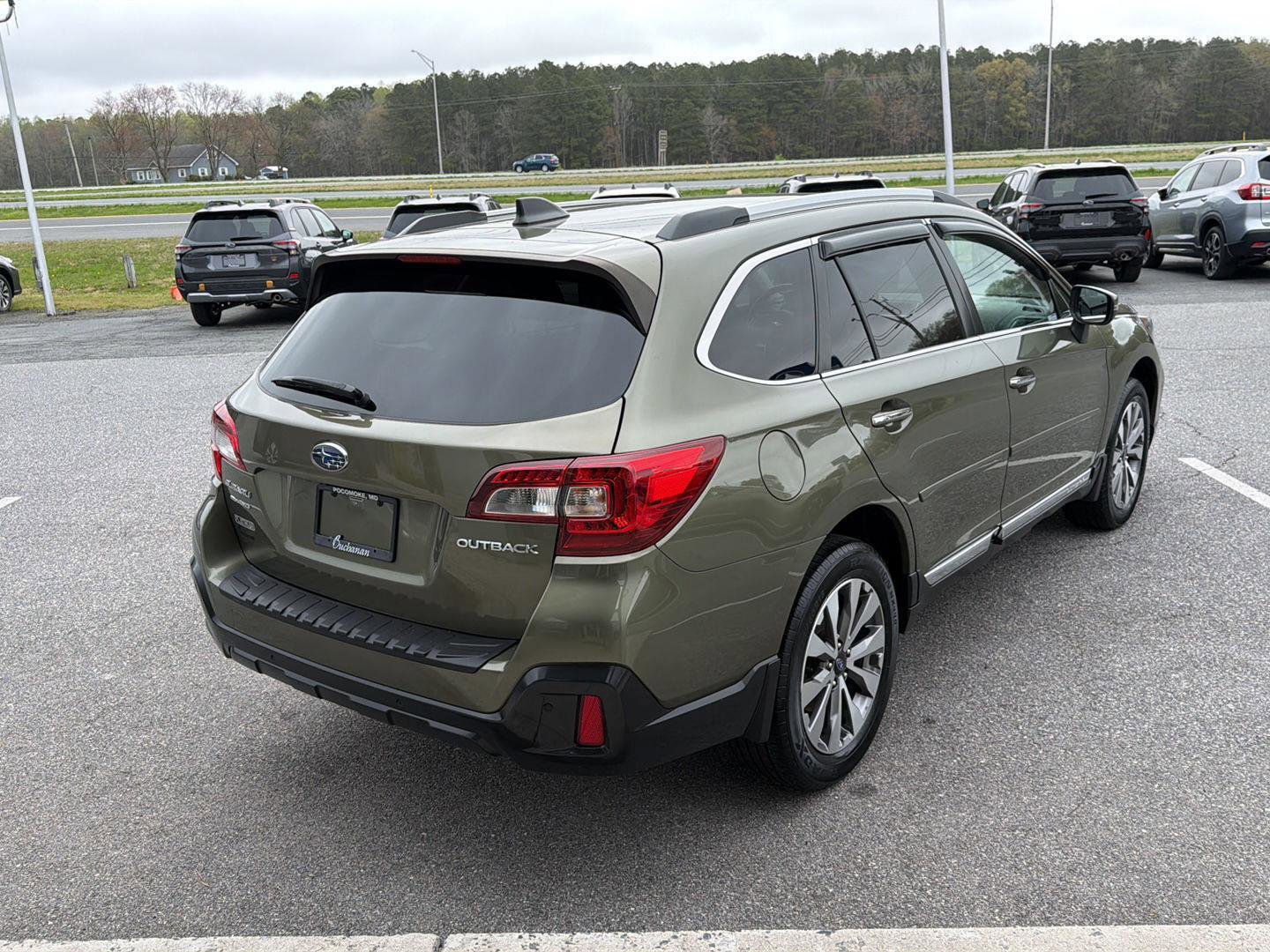 Used 2019 Subaru Outback 2.5i Touring image 6