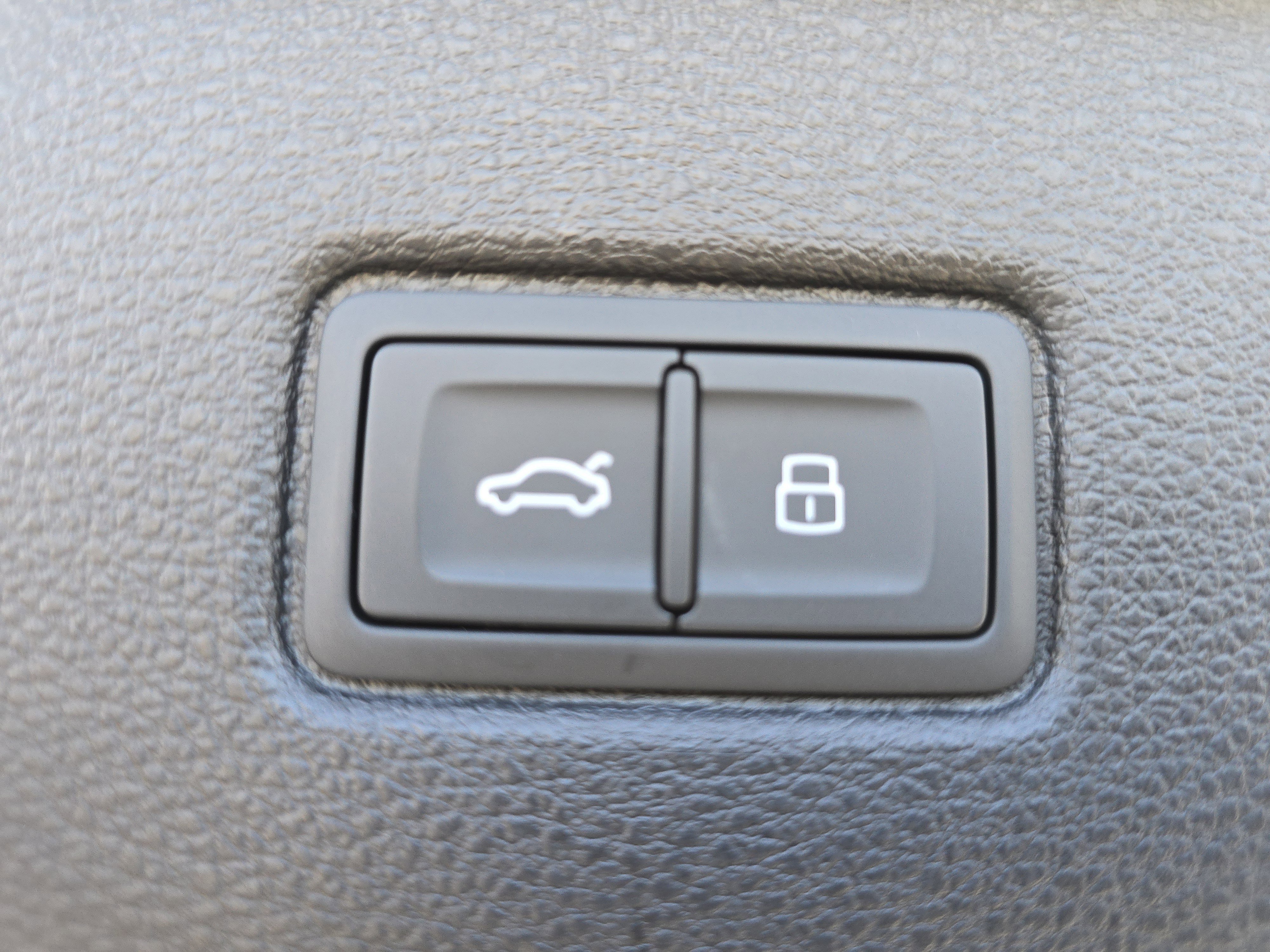 New 2026 Audi Q7 Premium Plus image 17