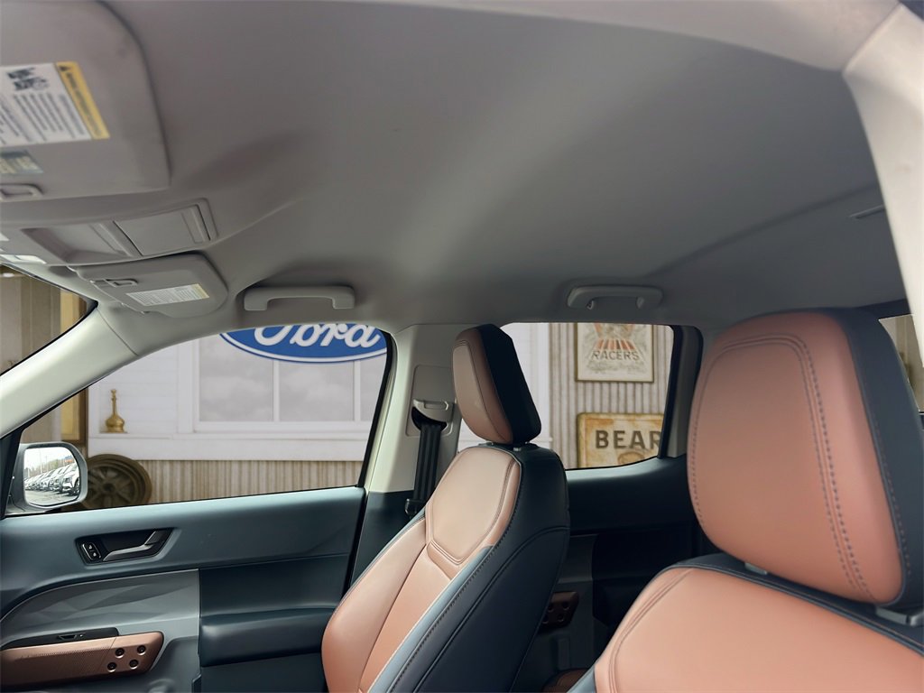 Certified 2024 Ford Maverick Lariat w/ 4K Tow Package image 15