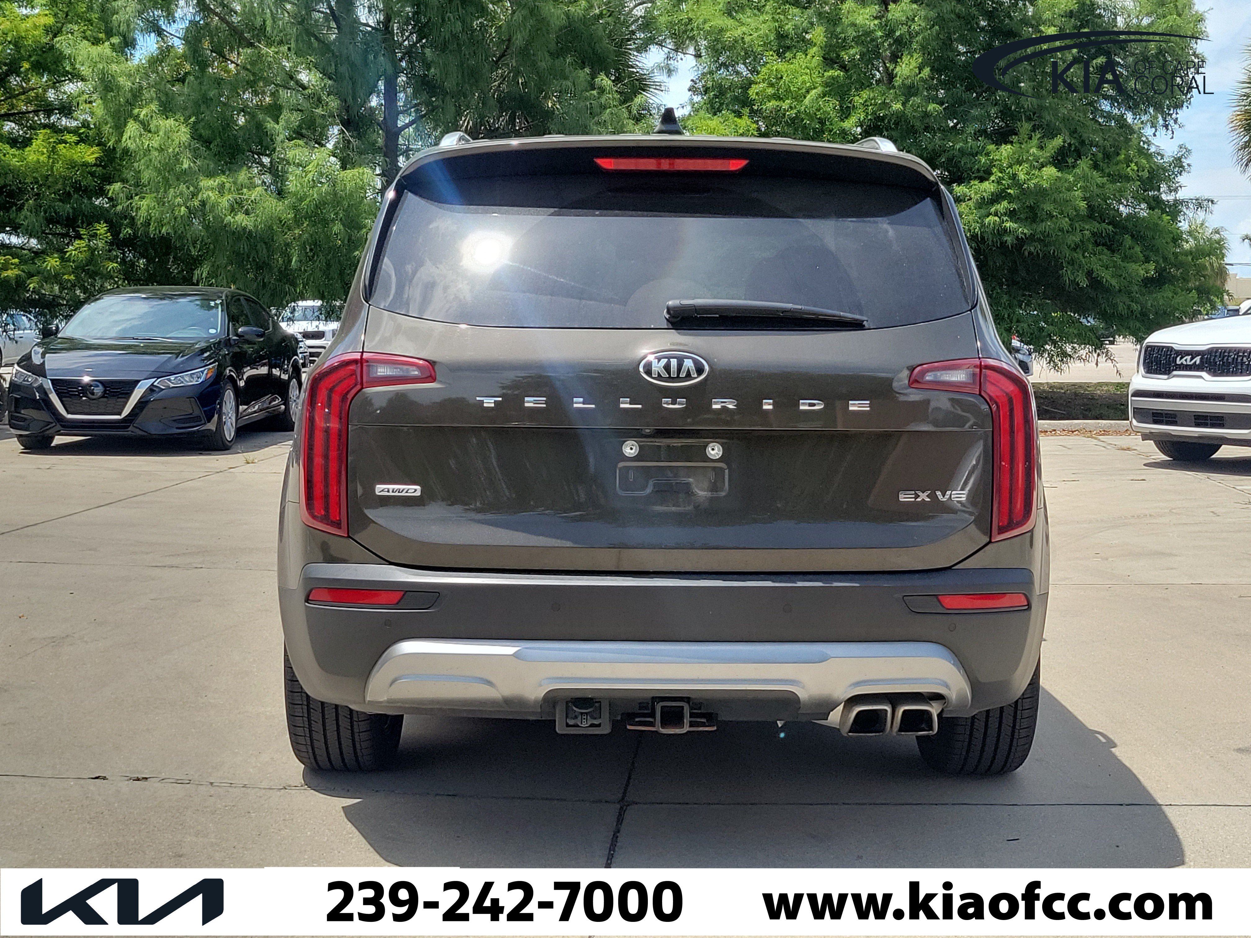 Used 2021 Kia Telluride EX w/ EX Premium Package AWD/4WD image 5