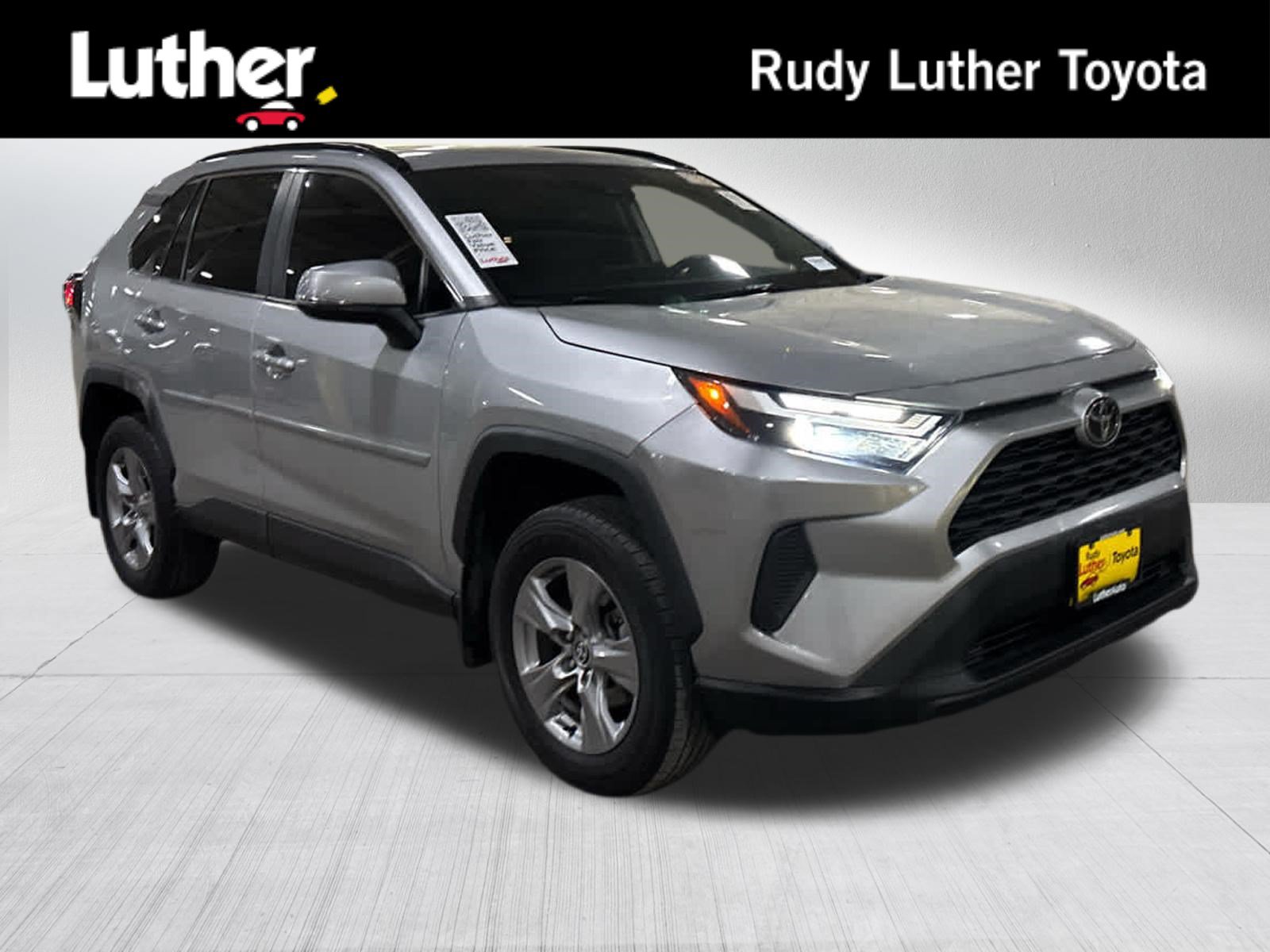 Used 2022 Toyota RAV4 XLE w/ Convenience Package