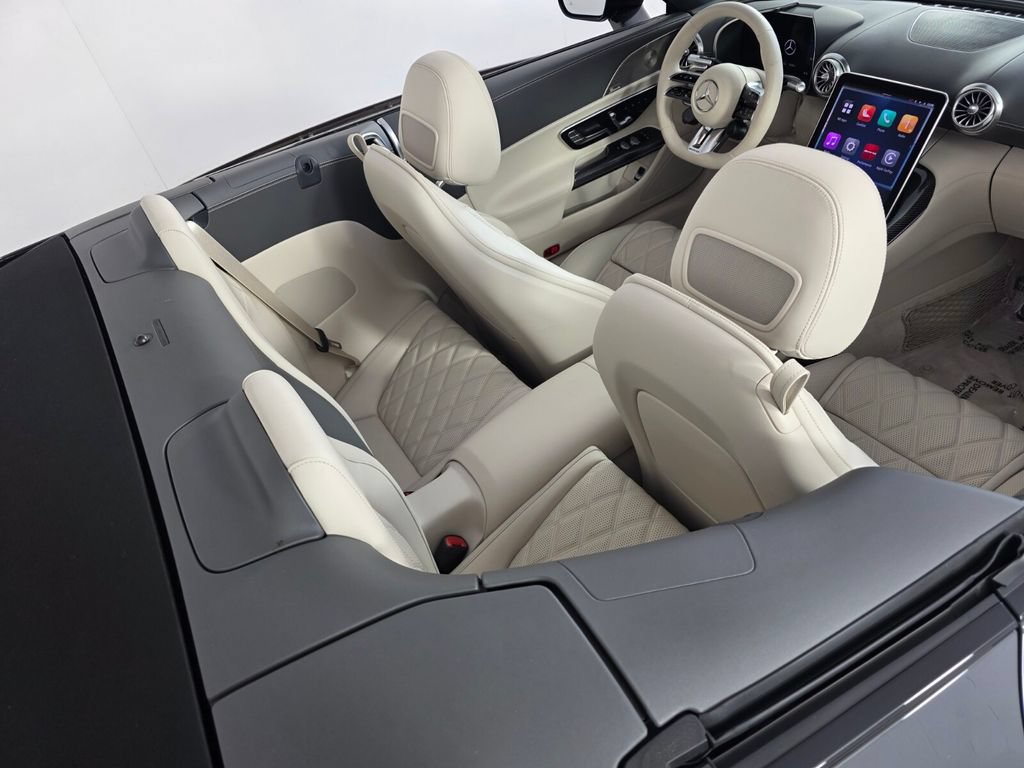 Used 2026 Mercedes-Benz SL 55 AMG 4MATIC image 25