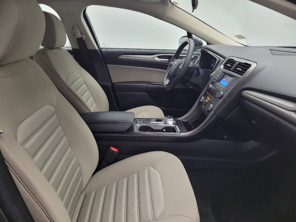 Used 2018 Ford Fusion S image 21