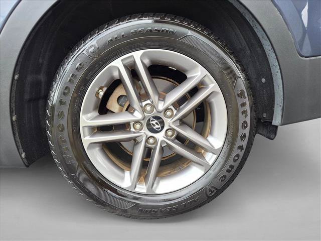 Used 2017 Hyundai Santa Fe Sport FWD image 20