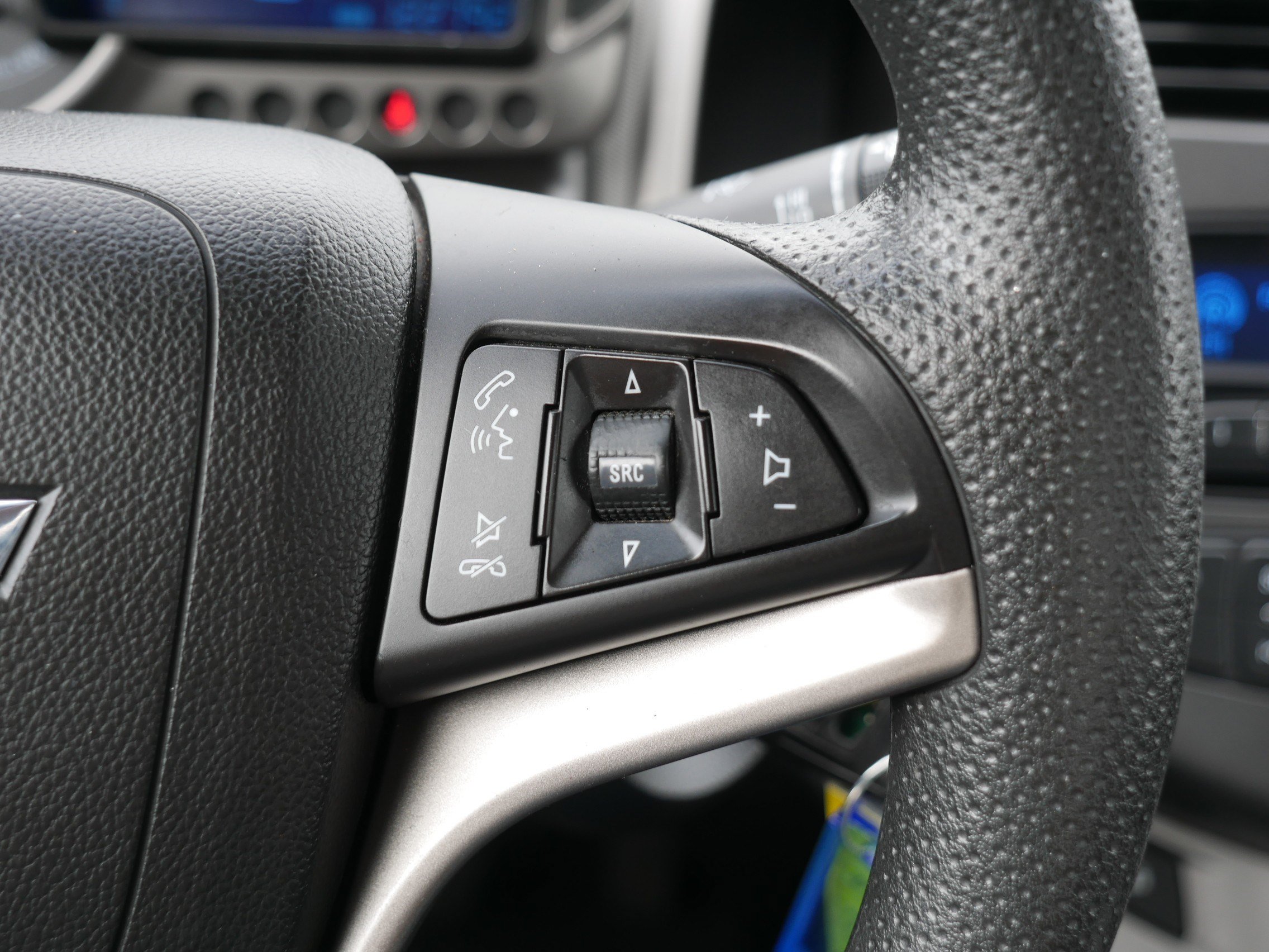 Used 2013 Chevrolet Sonic LT FWD image 28