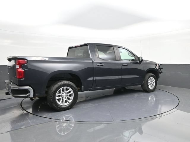 Used 2023 Chevrolet Silverado 1500 LT AWD/4WD image 15