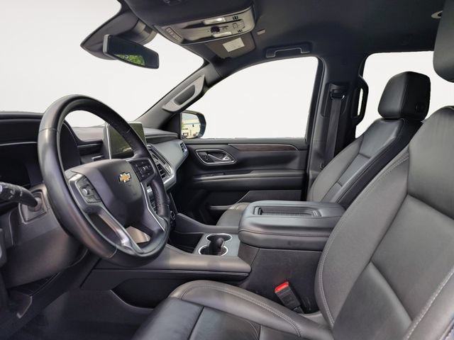 Used 2024 Chevrolet Suburban LT AWD/4WD image 9