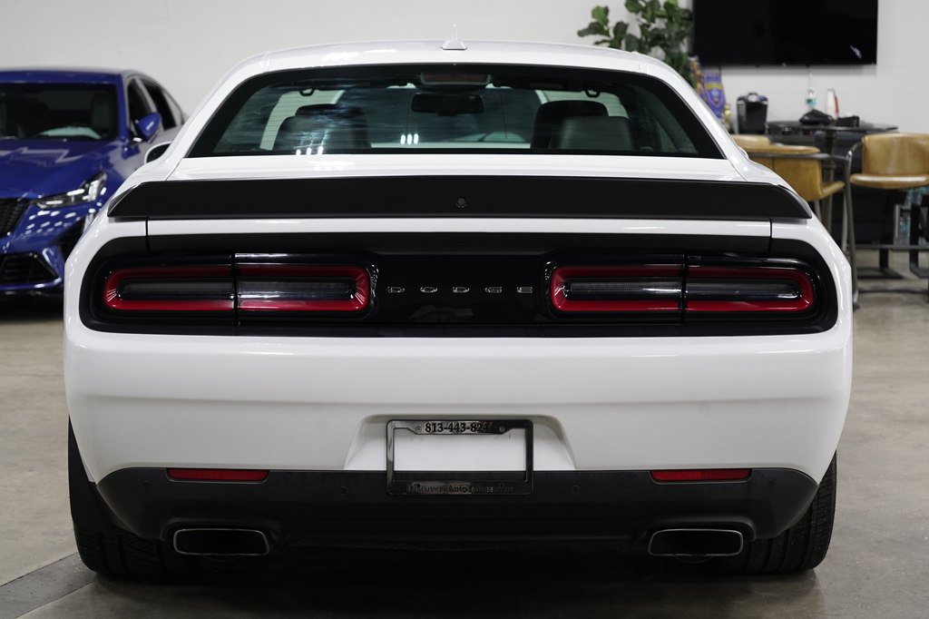 Used 2019 Dodge Challenger R/T Scat Pack RWD image 3