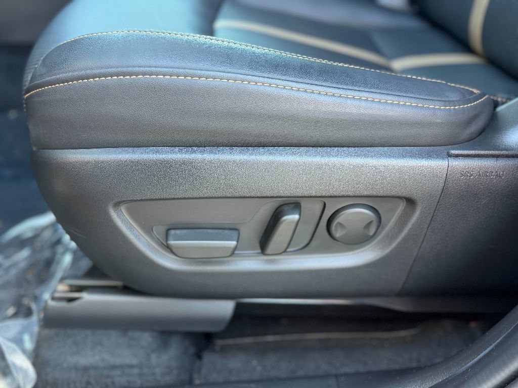 Used 2025 MAZDA CX-70 Plug-In Hybrid w/ Premium Plus image 28