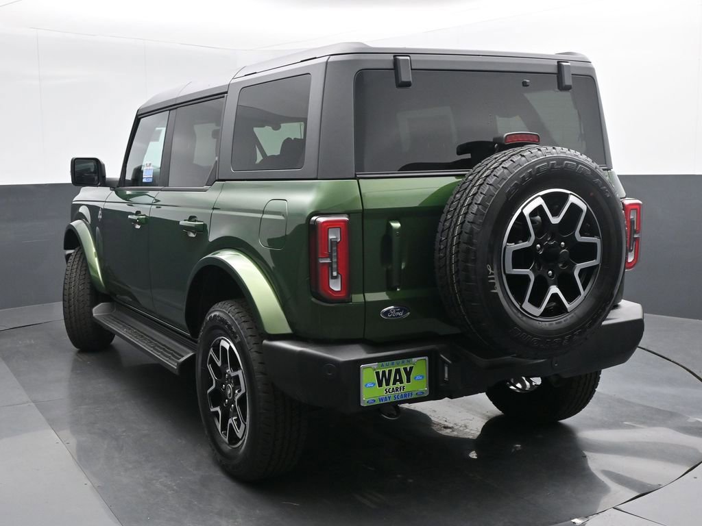 New 2025 Ford Bronco Outer Banks image 4