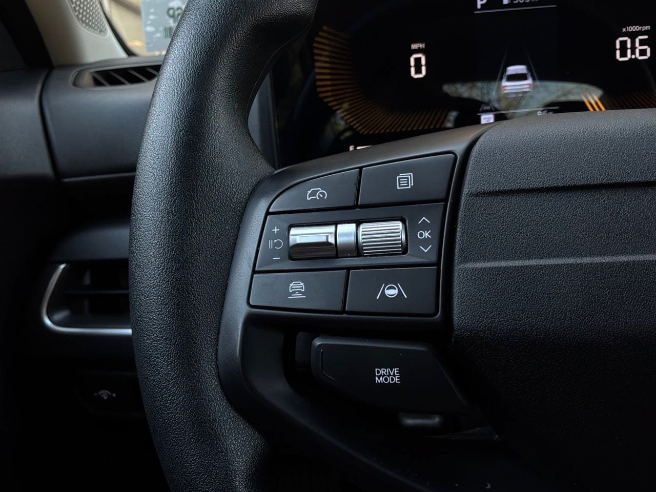 Used 2025 Kia K4 FWD image 38