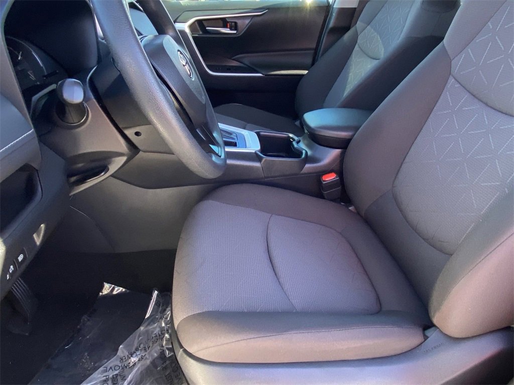 Certified 2025 Toyota RAV4 XLE image 20