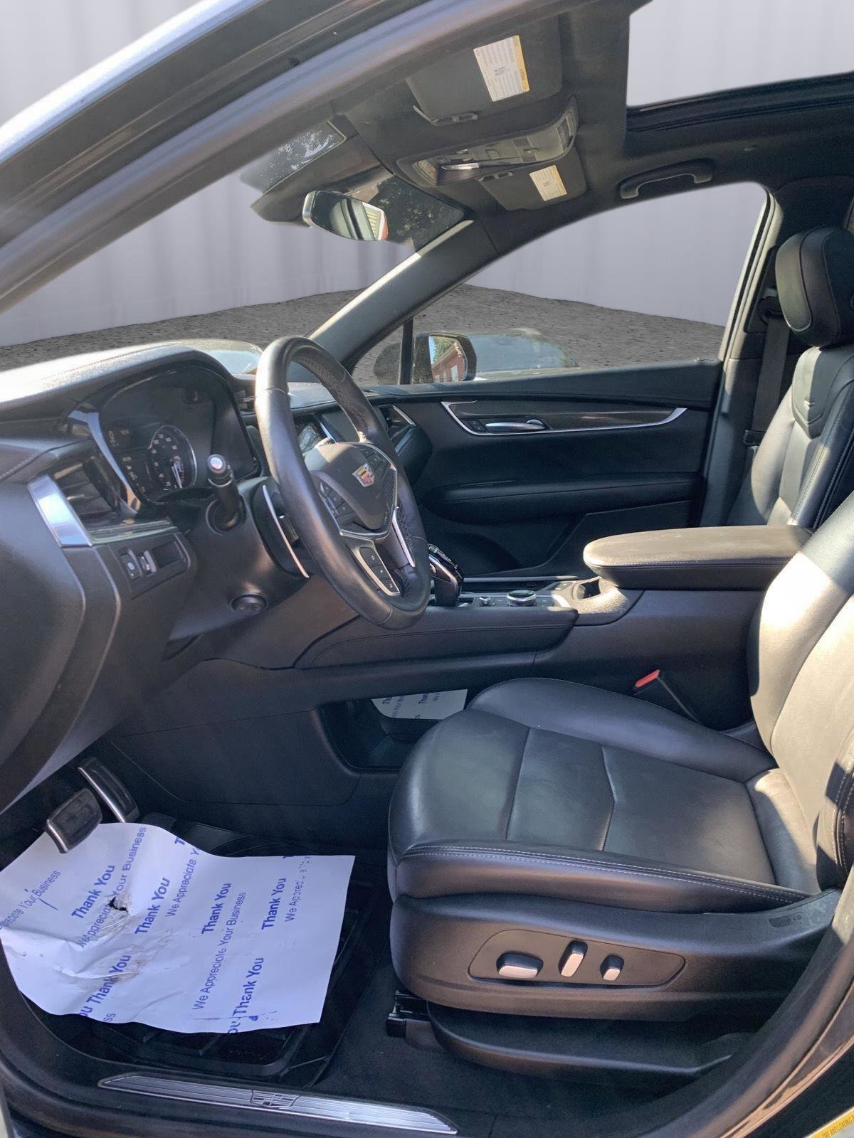 Used 2022 Cadillac XT5 Sportv image 10