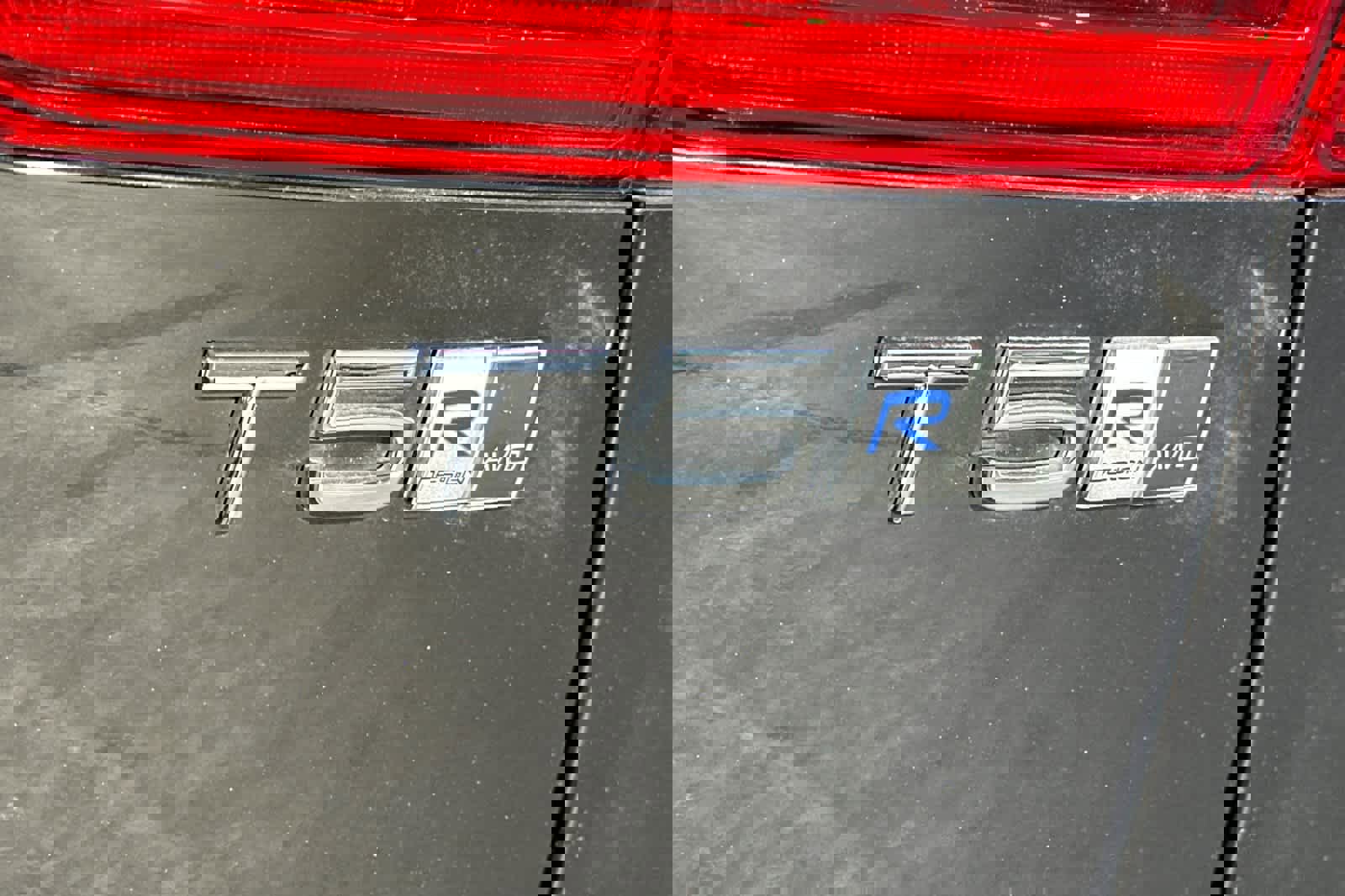 Used 2019 Volvo XC60 T5 R-Design image 35