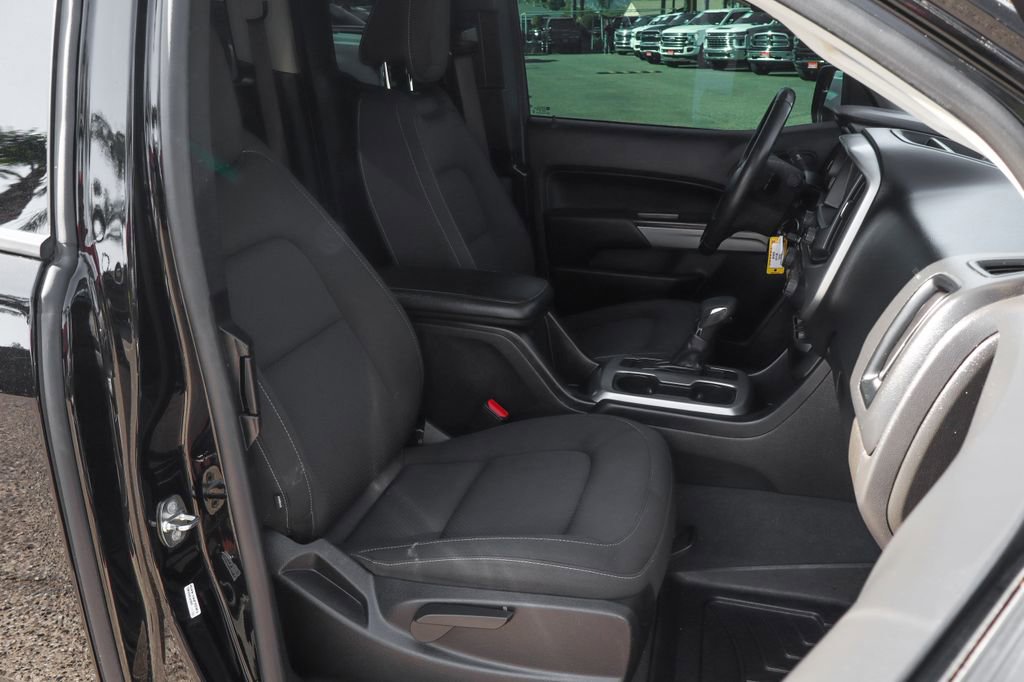 Used 2022 Chevrolet Colorado LT w/ Redline Special Edition RWD image 43