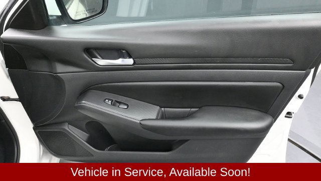 Used 2021 Nissan Altima 2.5 S FWD image 10
