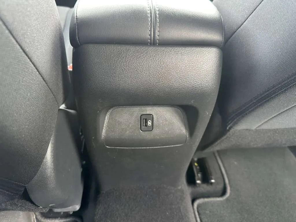 Used 2023 Nissan Sentra SV w/ All-Weather Package image 42