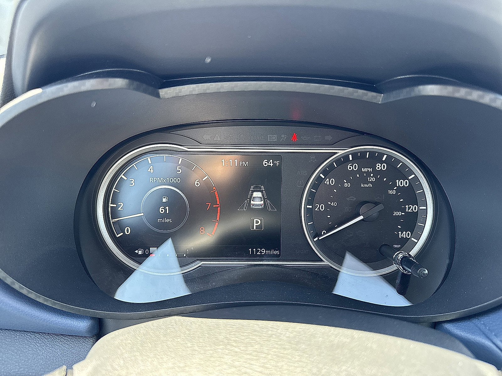 Certified 2025 Nissan Versa SV w/ Trunk Package FWD image 12