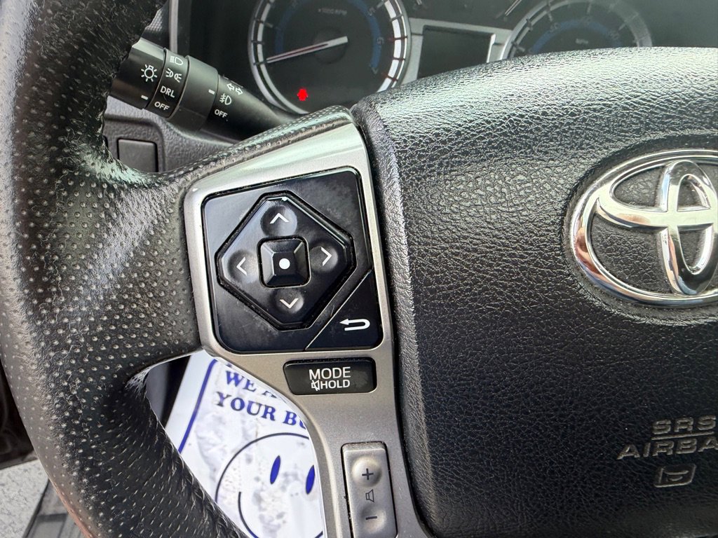 Used 2018 Toyota 4Runner SR5 Premium AWD/4WD image 28