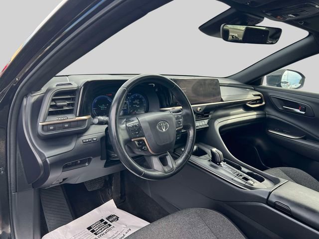 Certified 2023 Toyota Crown AWD/4WD image 22