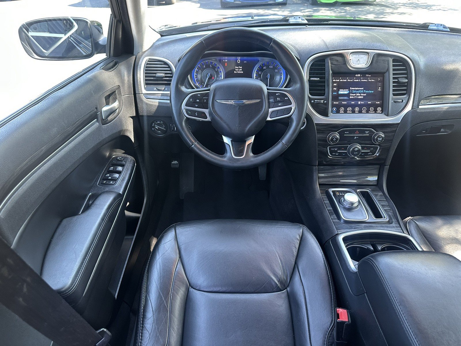 Used 2017 Chrysler 300 Limited RWD image 15
