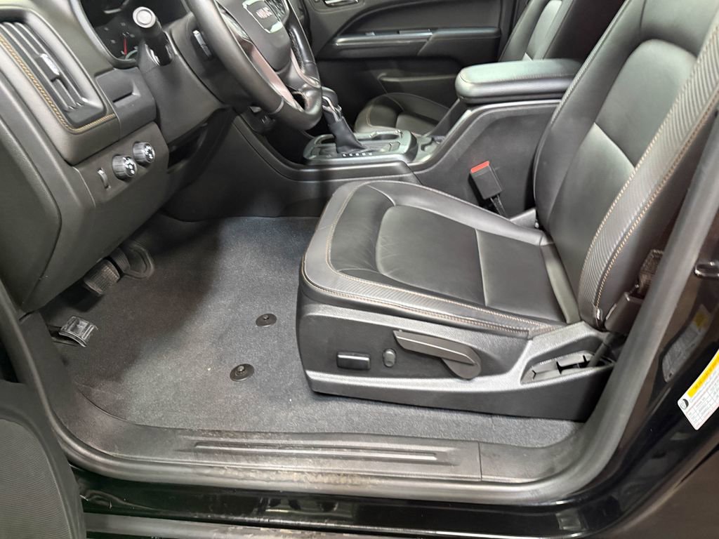 Used 2022 GMC Canyon AT4 w/ Trailering Package image 60