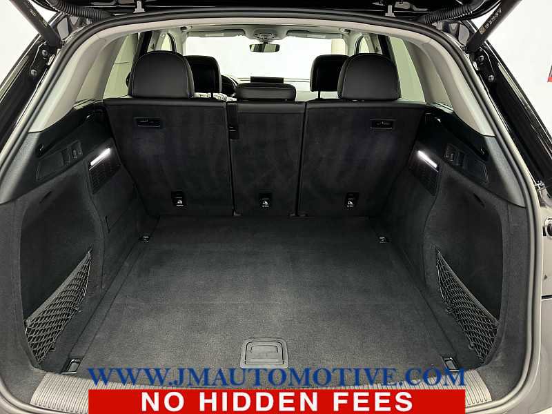 Used 2021 Audi Q5 Premium Plus image 17