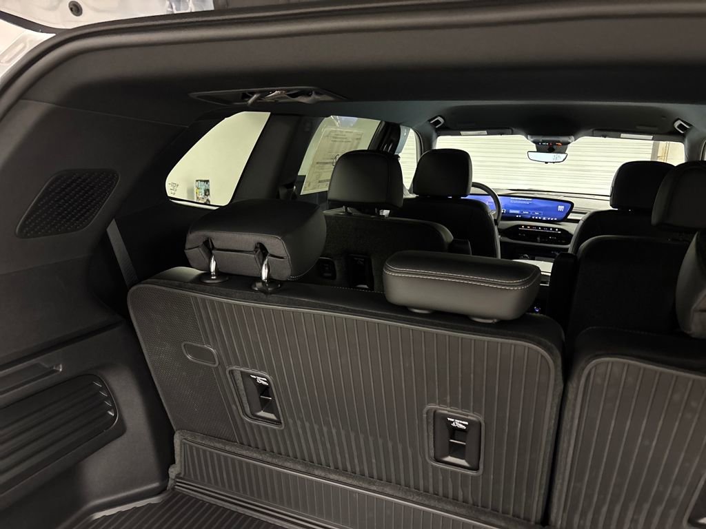 New 2026 Buick Enclave Preferred w/ Power Package image 18