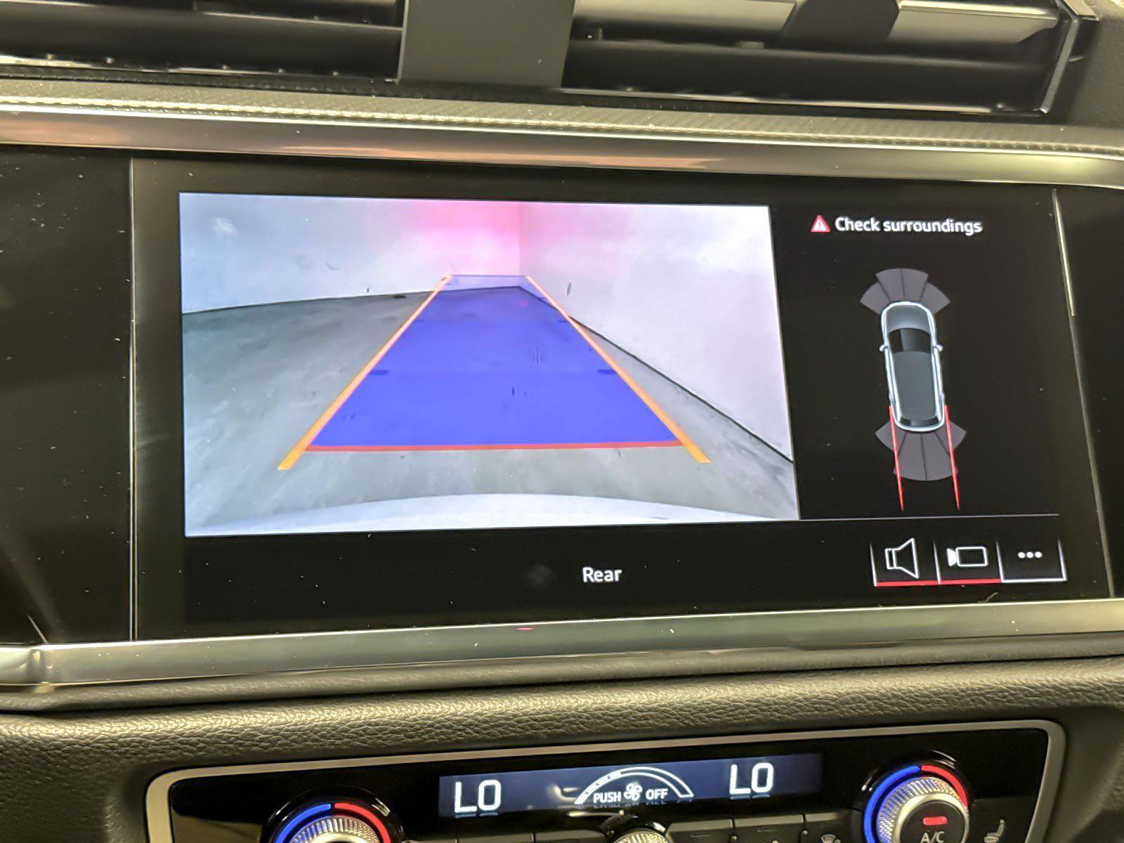 Certified 2025 Audi Q3 2.0T Premium w/ Convenience Package image 19