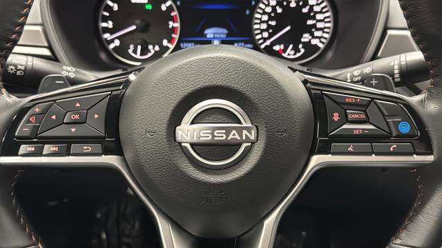 Used 2023 Nissan Altima 2.0 SR AWD/4WD image 16