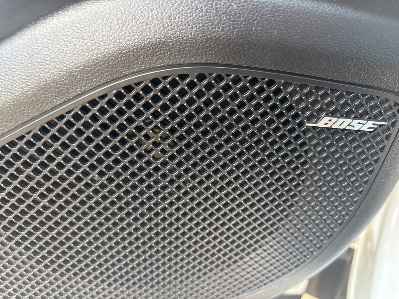 Used 2022 Hyundai Tucson Limited image 27