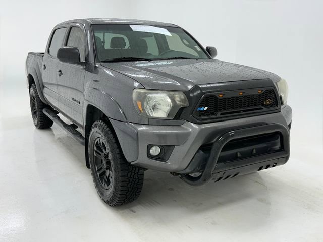 Used 2015 Toyota Tacoma PreRunner w/ SR5 Package RWD image 2