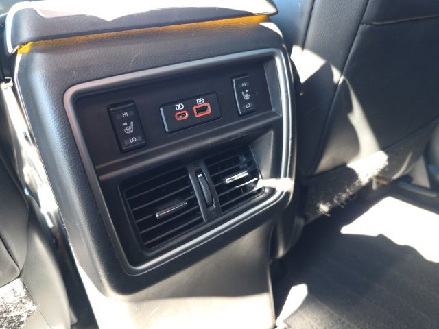 Used 2023 Nissan Murano SL w/ SL Moonroof Package image 32