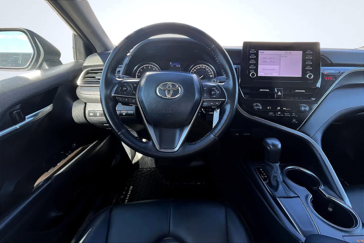 Used 2024 Toyota Camry SE FWD image 15