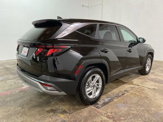 Used 2026 Hyundai Tucson SE FWD image 5