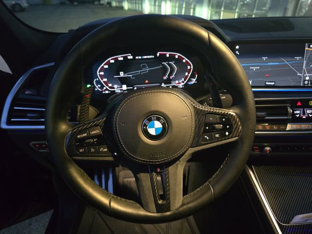 Used 2020 BMW X6 M50i w/ Executive Package image 17