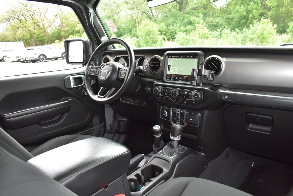 Used 2021 Jeep Gladiator Sport AWD/4WD image 28