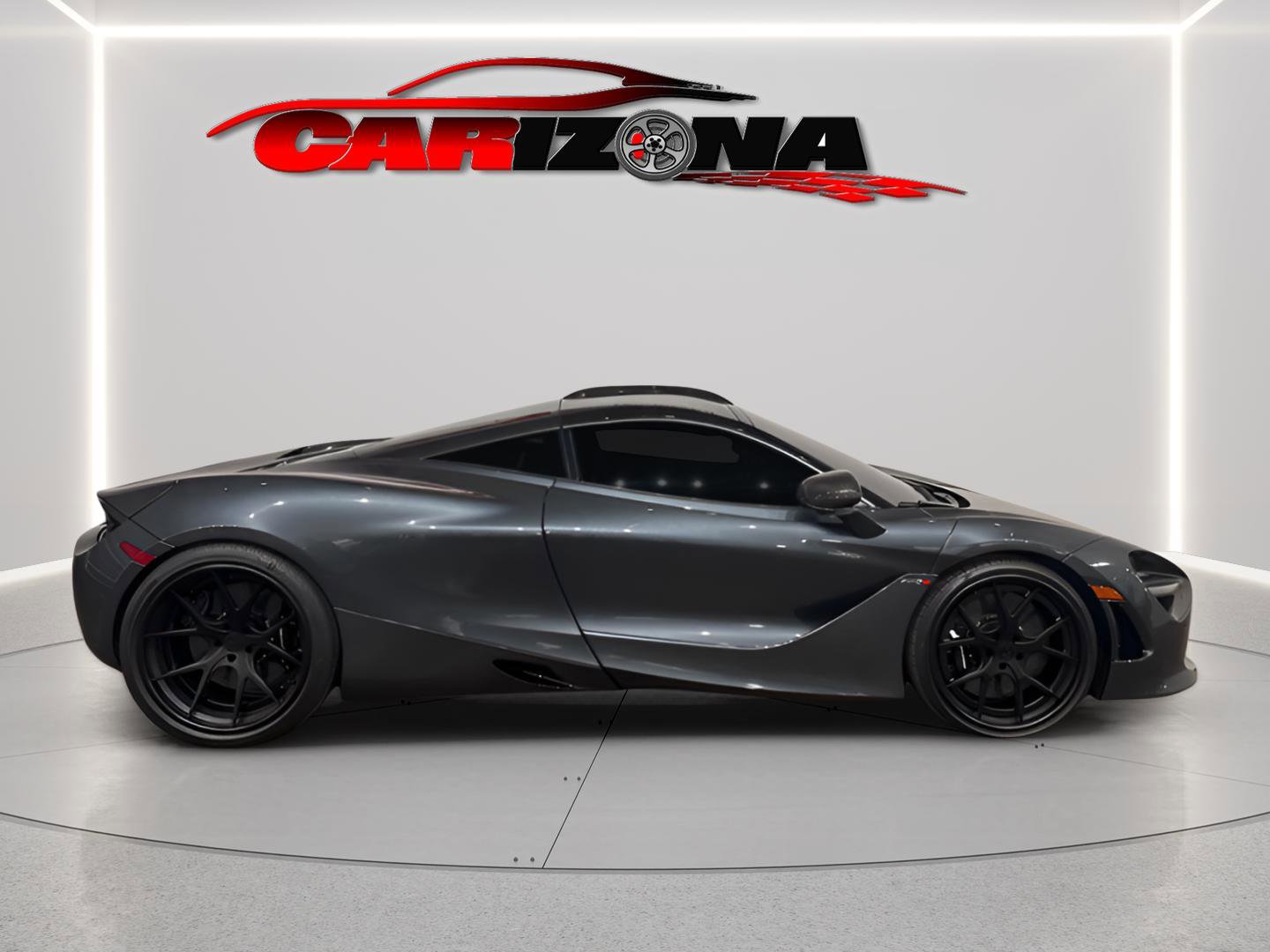 Used 2018 McLaren 720S image 15