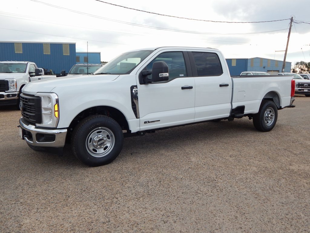 New 2026 Ford F350 2WD Crew Cab Super Duty image 8
