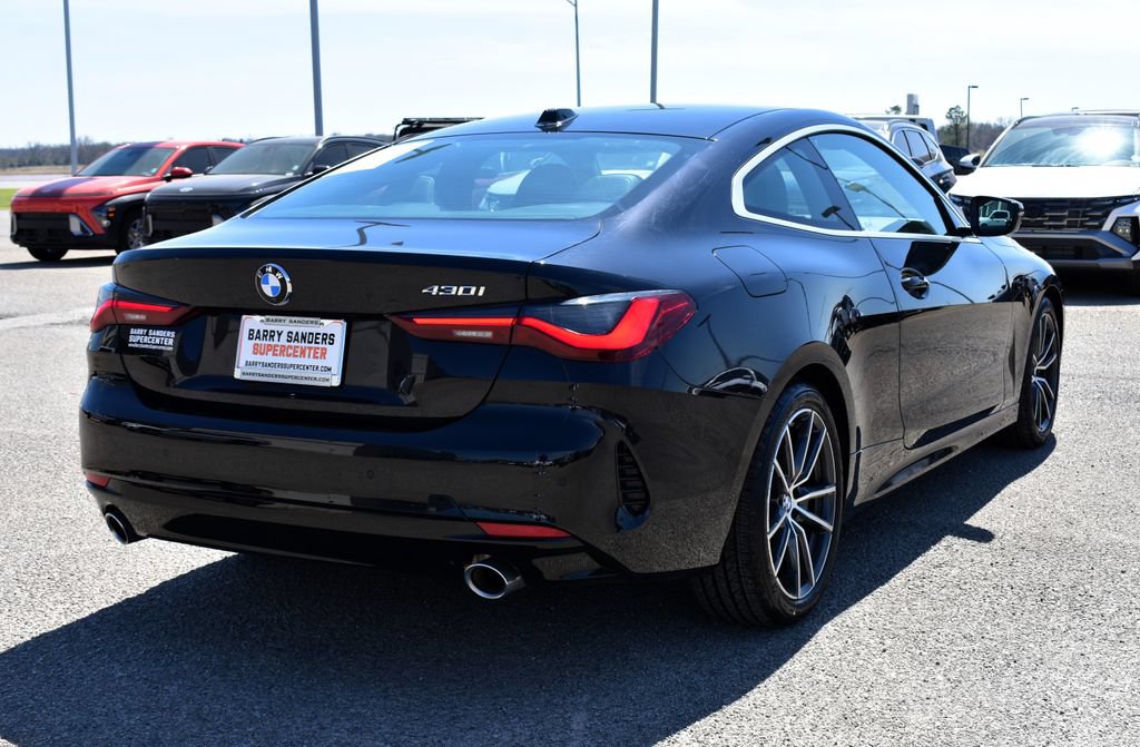 Used 2025 BMW 430i Coupe RWD image 3