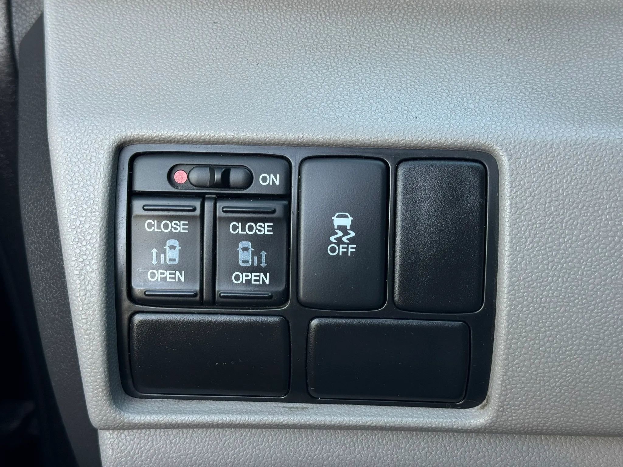 Used 2015 Honda Odyssey EX image 36